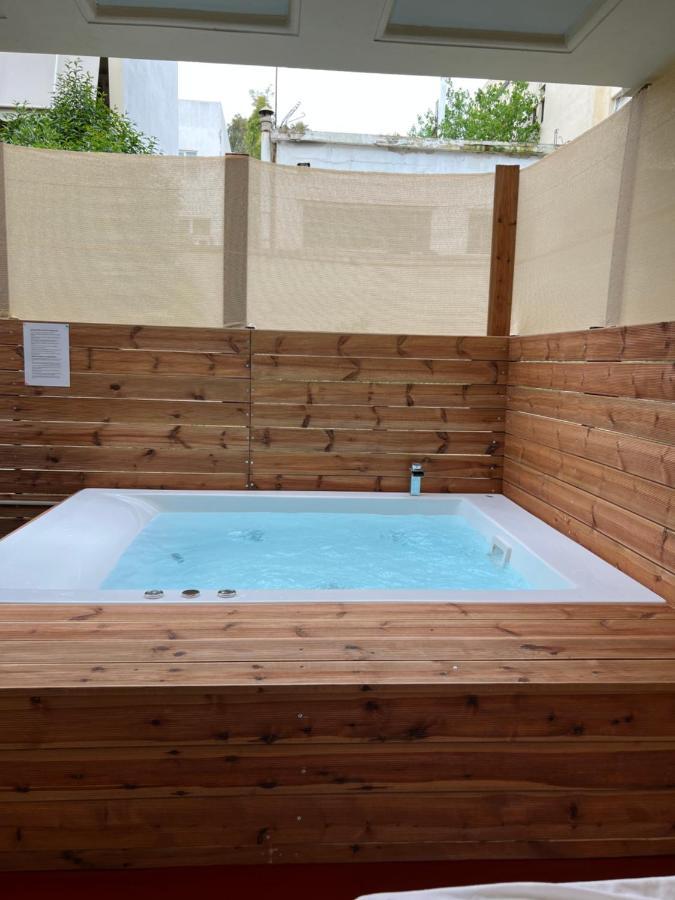 Jacuzzi Studio Close To Athens Airport!! Pallíni Eksteriør bilde